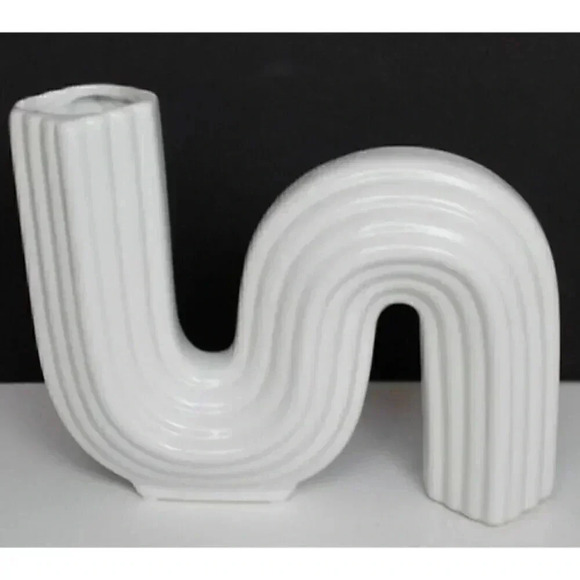 New White Geometric MINIMALSIT S Shaped Noodle Flower Vase Room Decor - Picture 3 of 3